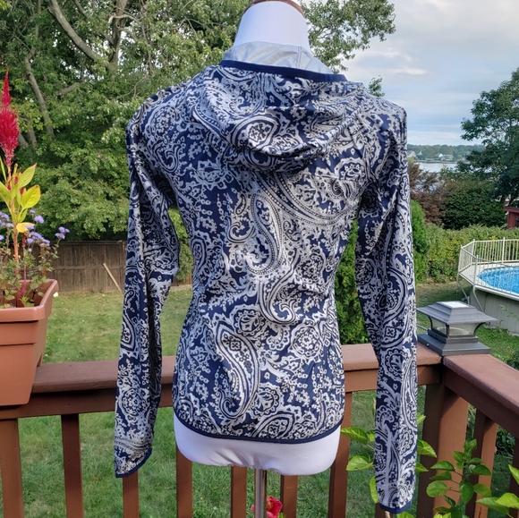 NEW BALANCE Jacket Windbreaker Blue Lightweight Hoodie Paisley XS - Picture 3 of 16